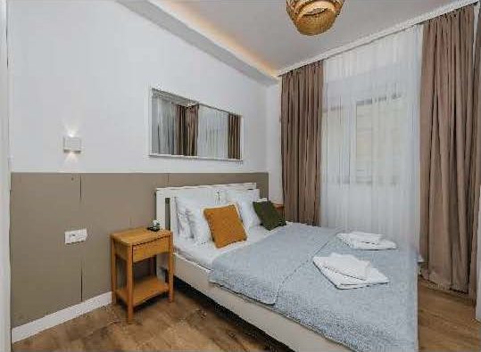 Via Mare Apartments — photo 18